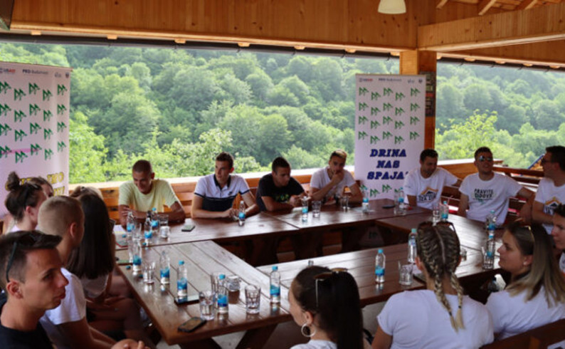 „Drinska avantura“: Mladi ukazali na ekološke probleme