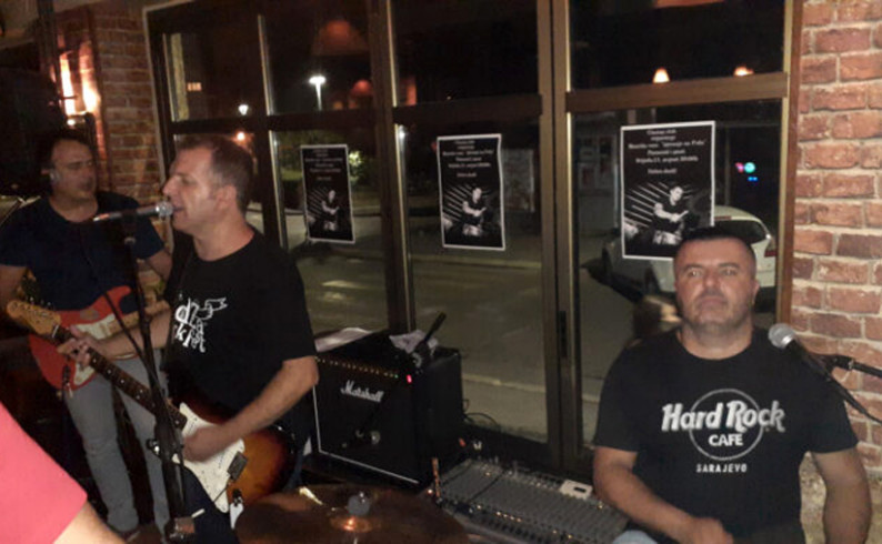 „Paranoid“ i prijatelji pjesmom čuvaju uspomenu na bubnjara Srđana Arsića Prđu