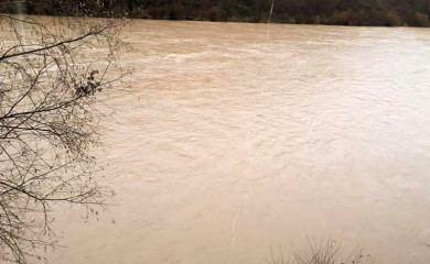 Nadošla i mutna Drina odgodila takmičenje mladičara