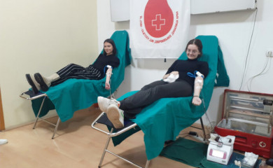 Studenti u Foči dobrovoljno darovali krv