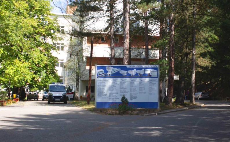 Osumnjičen da je u Bolnici lomio invetnar i prijetio osoblju