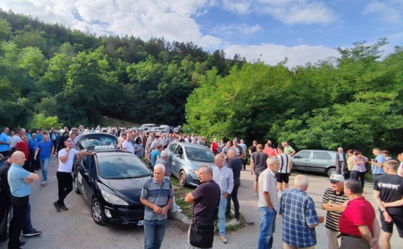 Mještani ustali protiv deponije u Filipovićima