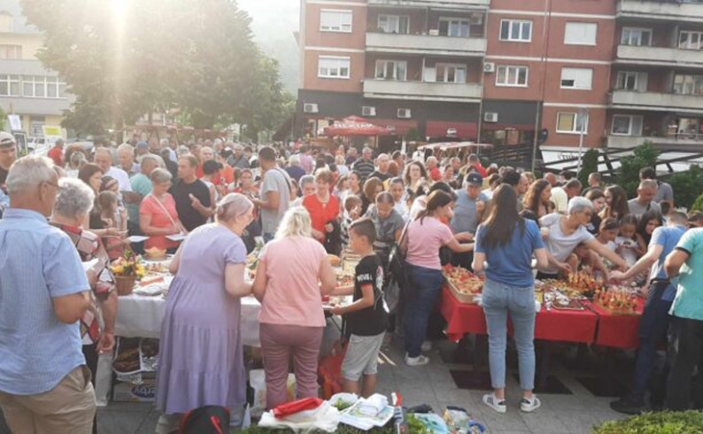 Brojni posjetioci uživali u bogatoj ponudi Gastro festa