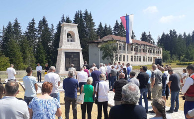 U nedjelju parastos na Zavaitu