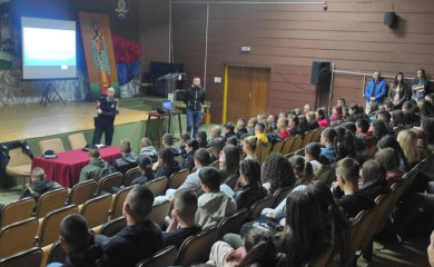 Preventivne aktivnosti najbolja mjera protiv vršnjačkog nasilja