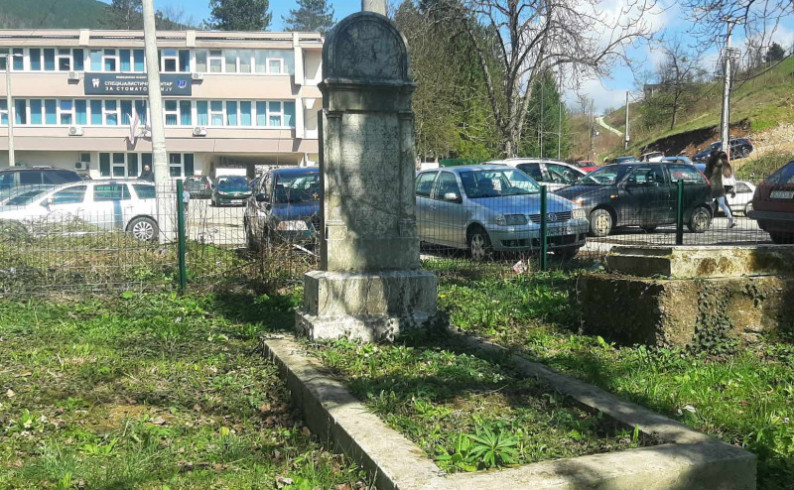 Rastumačen jevrejski spomenik - u Foči počiva rabin