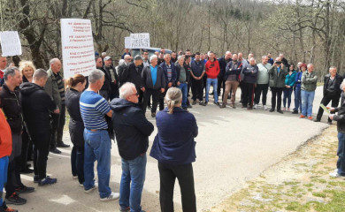 Održan još jedan protest protiv gradnje deponije u MZ Kozja Luka
