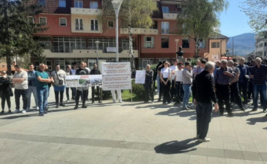 Dio mještana ponovo protestovao protiv izgradnje deponije u Kozjoj Luci