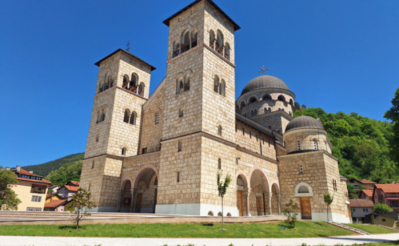 Raspored vaskršnjih bogosluženja u fočanskim hramovima