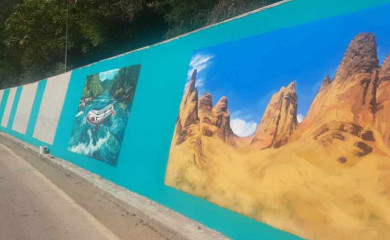 U toku oslikavanje turističkih murala