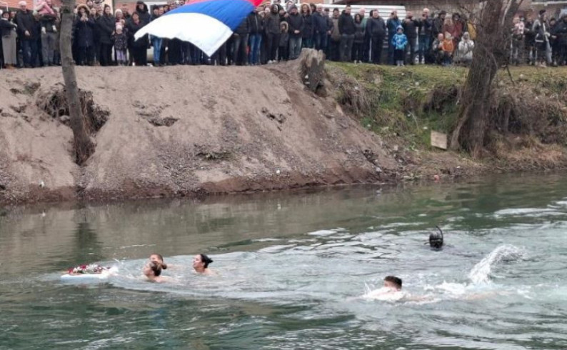 Lidija Topalović pobjednica bogojavljenskog plivanja na Ćehotini, Petar Vujadin na Bistrici