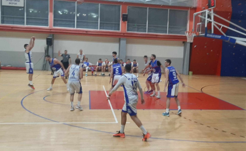 Košarkaški derbi u Foči pripao Radniku