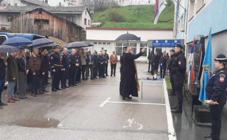 Dan policije: Sjećanje na poginule policajce i prijem za penzionere