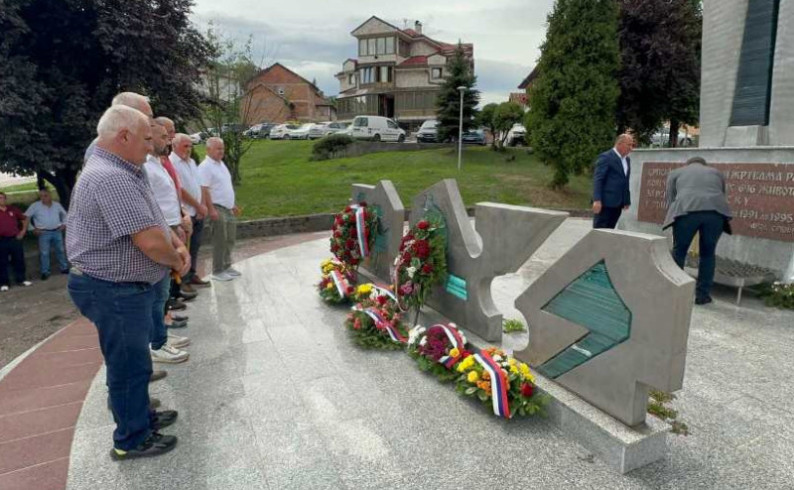 Jednokratna novčana pomoć za 15 porodica RVI iz Foče
