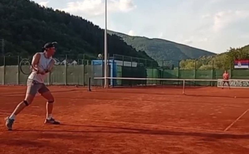 Teniski tereni spremni za novu sezonu- sve veći broj zaljubljenika u "bijeli sport"