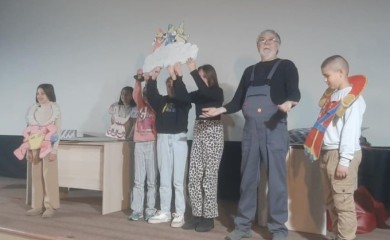 "Putujući teatar" u Foči: Lutkarske predstave pomažu djeci da odrastu