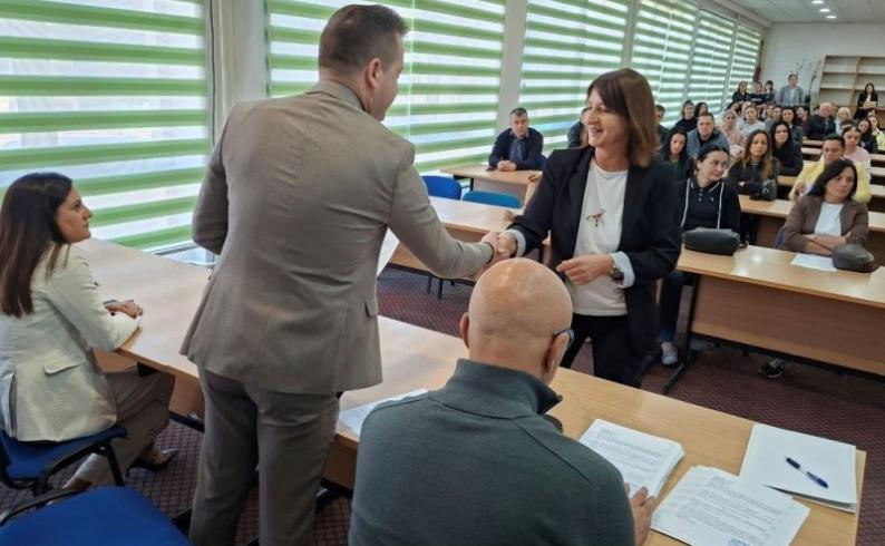 Pomoć za sufinansiranje zimnice dobilo 285 porodica